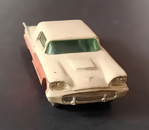 Matchbox Lesney Ford Thunderbird 1958 DieCast Model (1251)